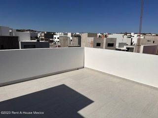El Mirador. Casa a estrenar en VENTA, con roof garden y alberca