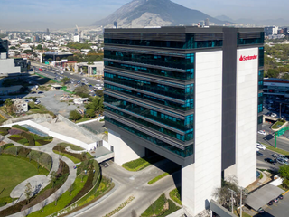 Renta De Oficinas Comerciales Saqqara Monterrey (m2o1011)