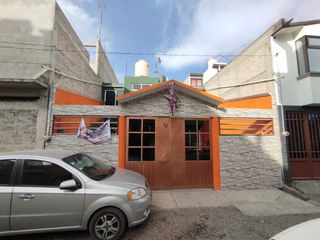 En Venta casa en Ampliación Santiago Zapotitlán, Tlahuac