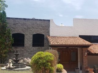 Casa AMUEBLADA en RENTA Vista Real Querétaro