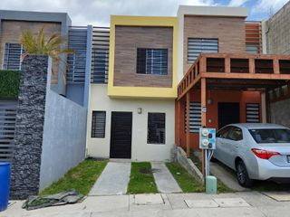 Se renta casa de 2 recámaras en Madeira Residencial, Tijuana