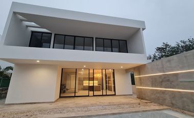 CASA EN VENTA. Mérida.Yucatán Country Club. OASIS 56