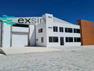 RENTA DE CONJUNTO INDUSTRIAL DE 3 NAVES Y OFICINAS | SANTA ISABEL CHOLULA 3,535 M²