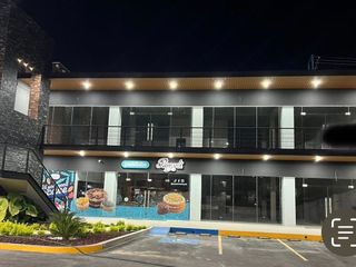 Local  Comercial en  Renta  ubicado en Av. Raúl Salinas, Escobedo N.L.