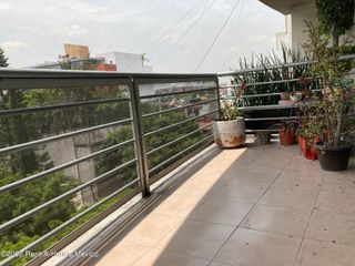 Departamento en Venta en San Lucas Tepetlacalco, con balcón  FM  23-2773