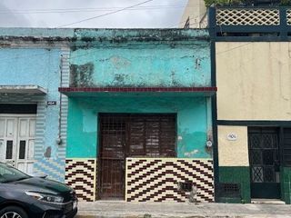 Venta de casa en el Centro Histórico de Mérida, para remodelar