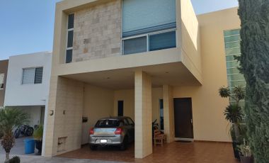 CASA EN VENTA EN HORIZONTES II EN PRIVADA POR VILLA MAGNA