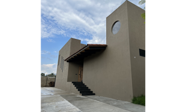 CASA EN VENTA EN CERRO GORDO VALLE DE BRAVO