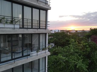 DEPARTAMENTO EN VENTA EN PLAYA DEL CARMEN CON PISCINA Y CERCA DE LA PLAYA