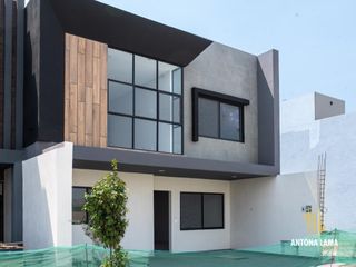 CASA EN VENTA, PARQUE CHIHUAHUA, LOMAS DE ANGELÓPOLIS