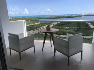 Departamento en Venta en Cancún, 2 recámaras en Residencial Malecón