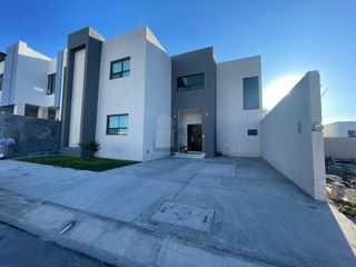Casa sola en venta en La Escondida, Saltillo, Coahuila
