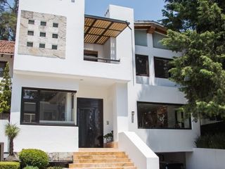 Las Aguilas hermosa casa en venta en “La Cima”