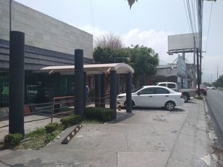 LOCAL COMERCIAL EN VENTA EN LA COL. VALLE DEL MARQUEZ