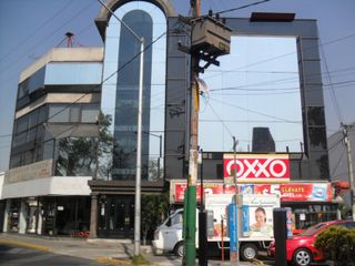 Renta consultorio a una calle de Gran Terraza