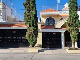 HERMOSA CASA EN TABACHINES!