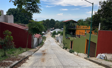 Terreno con excelente ubicación en Coatepec