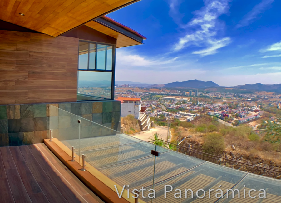 Venta de Residencia Golf Altozano Morelia 4 Recamaras casa NUEVA