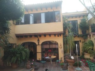 Casa en Privada en Las Palmas Cuernavaca - CRB-1069-Cp