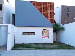 Casa en Venta en Santa Barbara Colima, Colima.