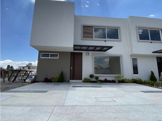 Casa en Venta Alondra, San Salvador Tizatlali, Metepec 24-1104 ZG
