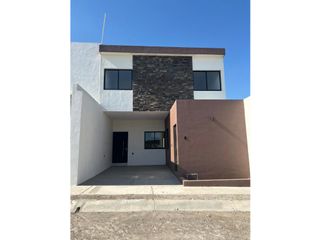 Casa en venta Fraccionamiento La Floresta 3 recámaras, Colima
