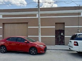 Casa para Remodelar EN VENTA, ubicada a 150 mts de Paseo de Montejo en Mérida
