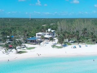 Lotes residenciales con financiamiento y club de playa  (738)