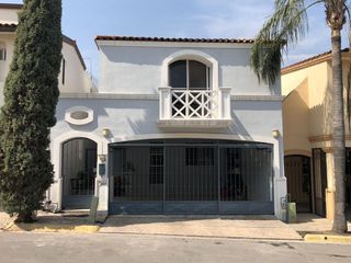Casa en  Cerradas de Cumbres Monterrey Nuevo Leon