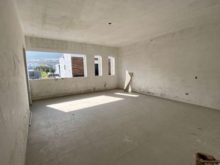 Casa en venta en Cumbres, Santoral I
