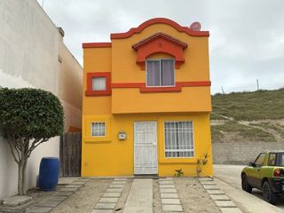 Se renta casa en Urbi Quinta del Cedro, Tijuana