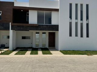 VENTA DE NUEVA CASA  EN CHOLULA FRACCIONAMIENTO OPCION RECAMRA PB , XIXITLA PUEBLA