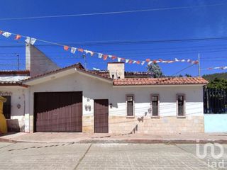 Se vende casa con o sin muebles en Col. 31 de Marzo en San Cristóbal de Las Casas