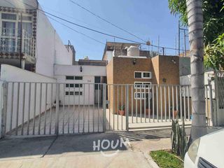 Casa Jardines de La Paz ID: 126172