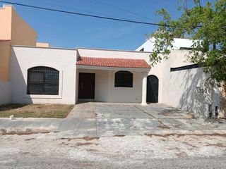 Casa en Renta UNA planta, zona Altabrisa, 2 recámaras en Mérida, Yucatán