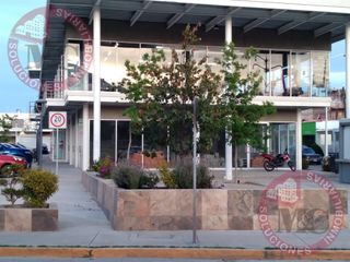 Local en Renta Plaza Comercial al poniente de Aguascalientes