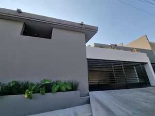 CASA EN VENTA COLONIA LAS CUMBRES 2DO SECTOR ZONA MONTERREY