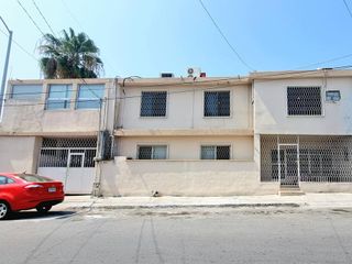 Se vende Casa en Colonia Caracol, Monterrey NL