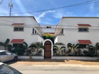 Edificio en Venta en Playa del Carmen Riviera Maya Calle 6 Bis