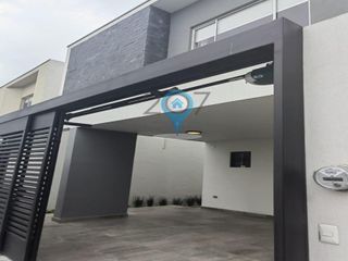 Casa en Venta Fracc. Privado a 5 min de San Nicolas