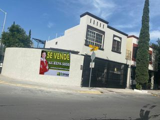 CASA EN VENTA COL. PORTAL DE ANAHUAC, APODACA