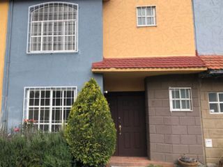 CASA A LA VENTA EN SAN PEDRO TOTOLTEPEC TOLUCA ZG 24-2577