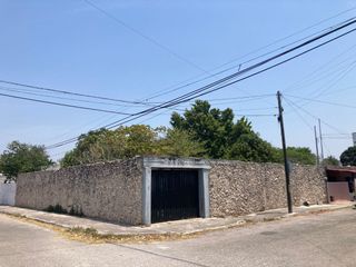 Terreno en Esquina 286 m2 en Colonia Juan B Sosa, Merida