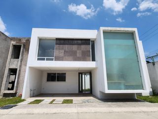 Casa en venta Av. del Panteón, San Mateo Atenco, Edo. de México.