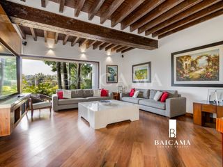 Espectacular Casa moderna en Venta en un piso con seguridad en Lomas Hipódromo