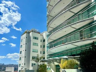 Hermoso departamento con balcón en Lomas del Río