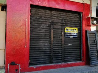 Renta de Local Comercial con 40 m2 en Av. Venustiano Carranza, Col. Centro, Coatzacoalcos, Ver.