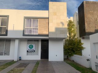 Casa en Renta en condominio San isidro Juriquilla, Quertaro