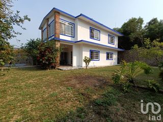 CASA EN VENTA EN LOS MEDANOS, TECOLUTLA, VER.