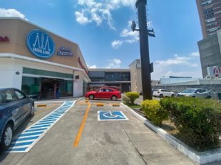 LOCAL RENTA EN PLAZA COMERCIAL AV. LAS TORRES A  LADO DE FRACCIONAMIENTO LA CIMA